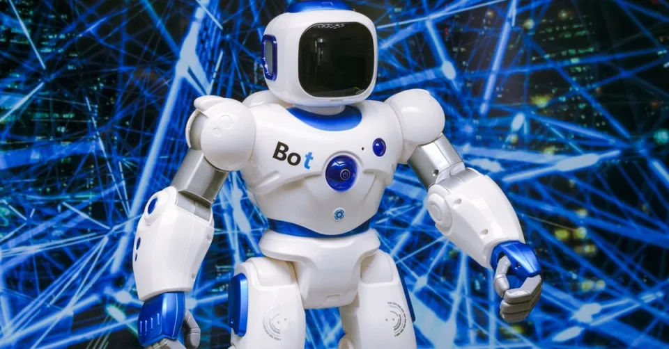 Robot humanoïde Apollo 2 en action, piloté par l'IA Gemini Robotics 2