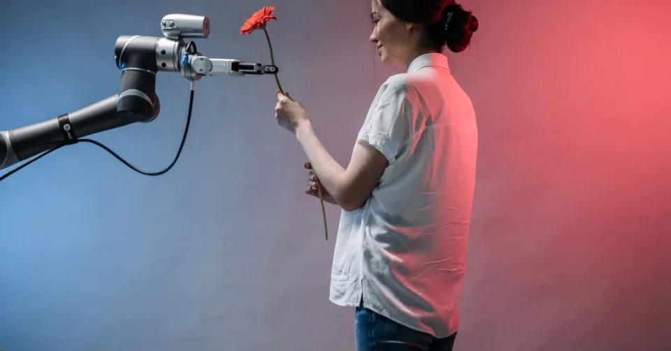 Bras robotique piloté par une intelligence artificielle multicouche