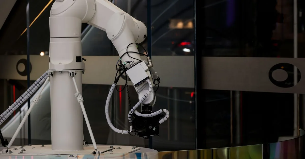 Google DeepMind avertit : la question de la conscience des IA pourrait fracturer nos sociétés