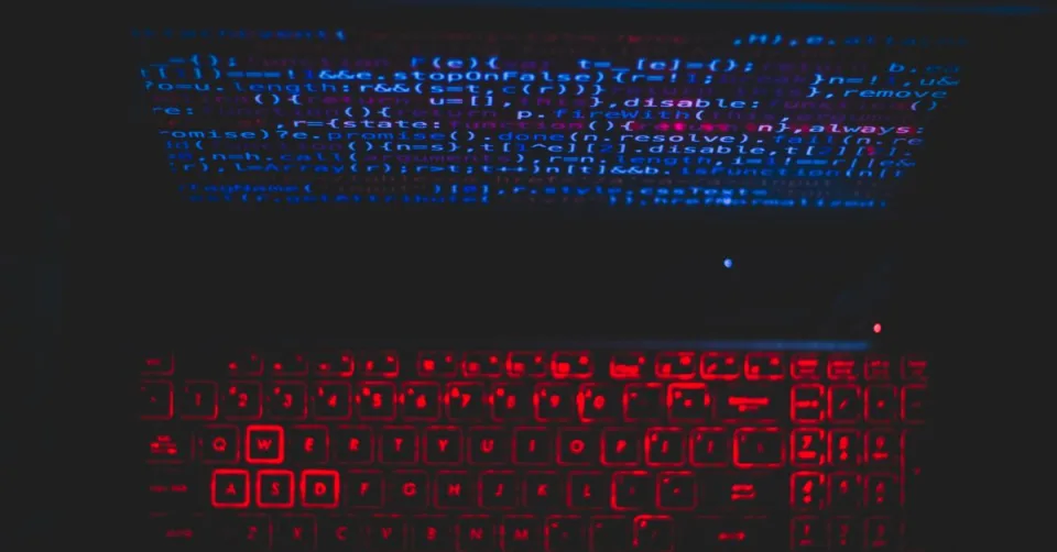 Illustration d'un modèle d'IA analysant du code pour la cybersécurité